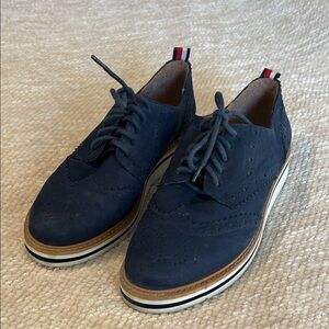 Women’s Navy Shoes